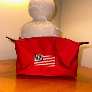 NWT small nylon makeup case